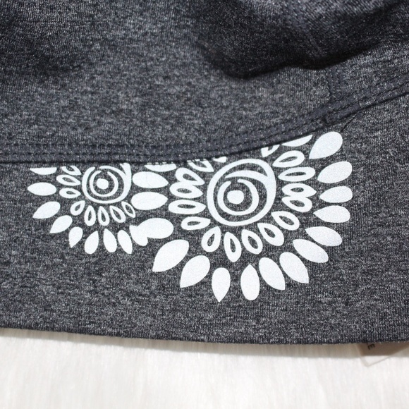 Athleta, GRAY graphic running hat with ponytail  hole beanie - Picture 5 of 7